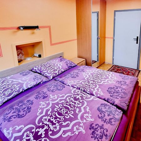 Exclusive Apartment Donau-City P&R Bécs Kültér fotó